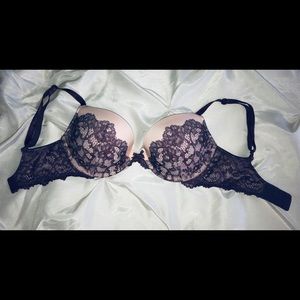 NWOT 32DD Dream Angels push-up